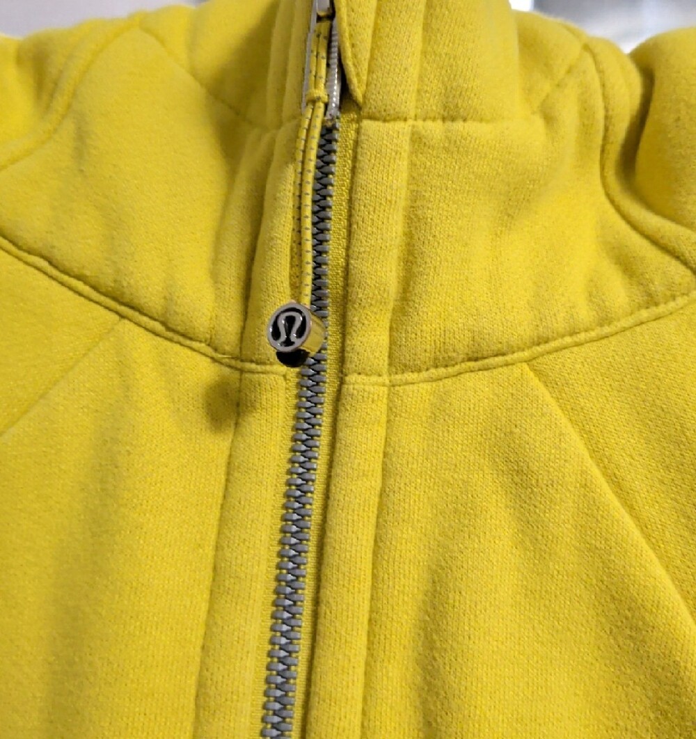 Lululemon Size 6 - Picture 3 of 5